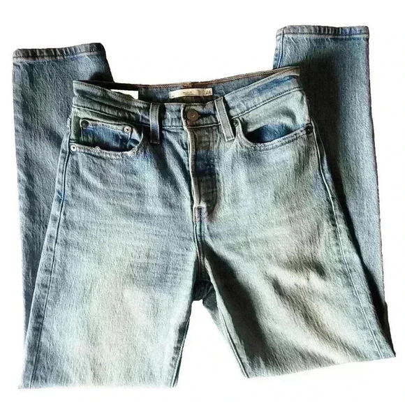 Levis Premium Wedgie Straight Jean Light Wash Blue Big E Button Fly Size 24X27 - Picture 1 of 16